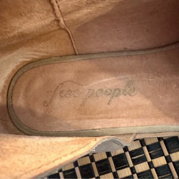 Free People Beige Leather Flats - Picture 9 of 12